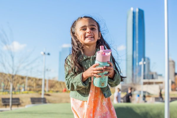 Summit Kids Water Bottle with Straw Lid - Image 3