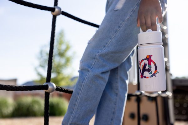 Summit Kids Water Bottle with Straw Lid - Image 4